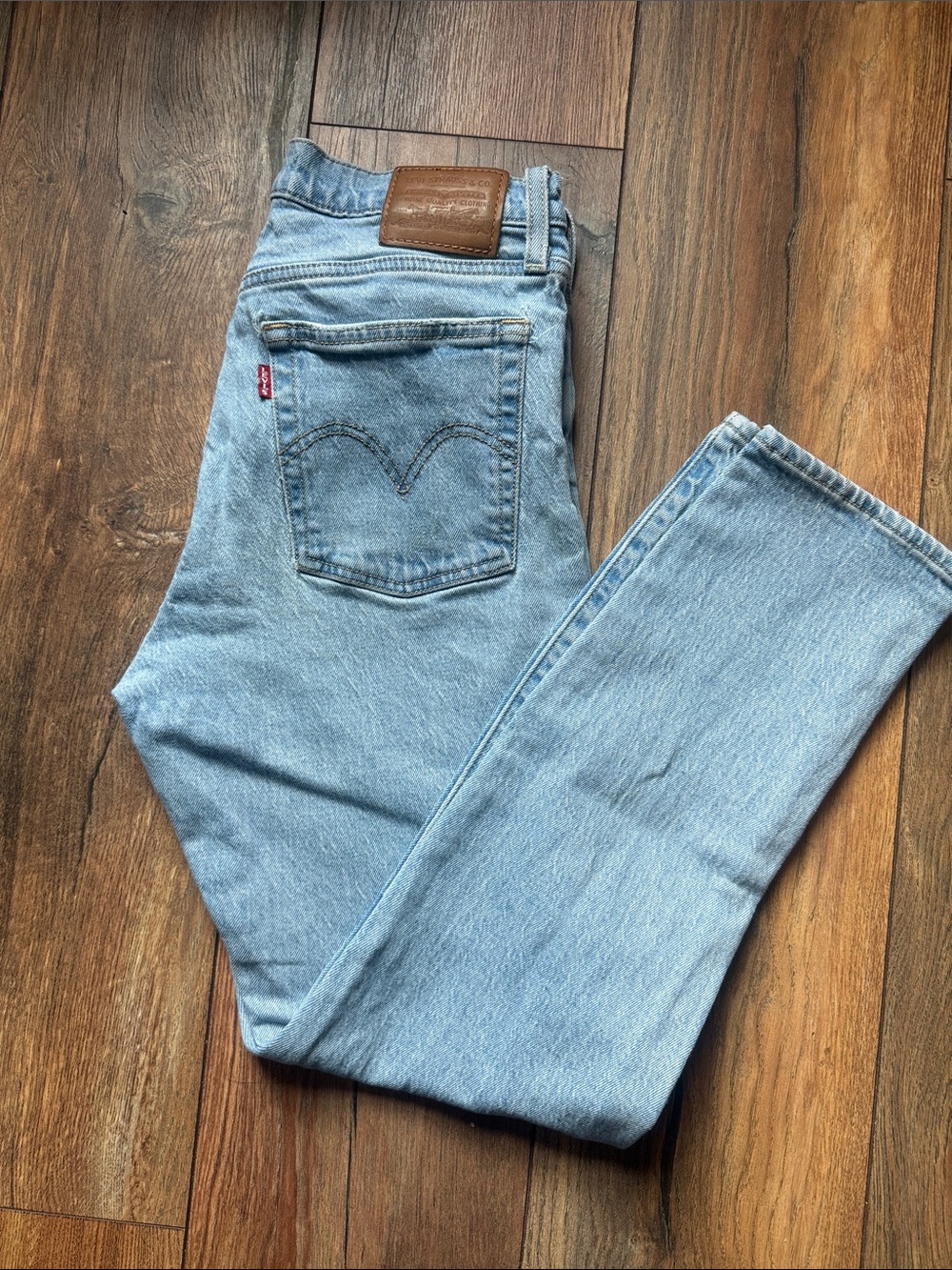 Levi's Wedgie Light Blue Straight Jeans with Leather Patch